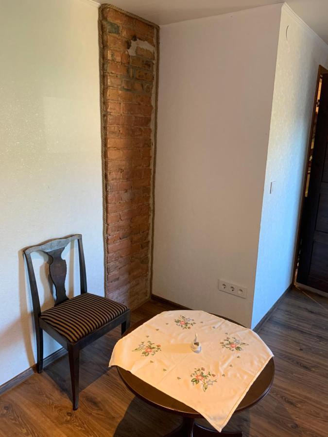 Piiri 12, Apartment - 2 Big Beds - Very Cute Apartment Tartu Bagian luar foto