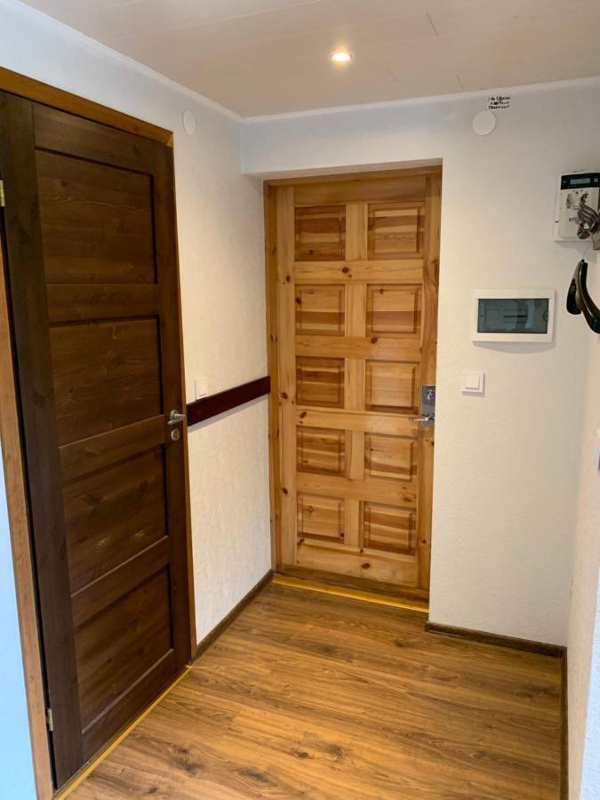 Piiri 12, Apartment - 2 Big Beds - Very Cute Apartment Tartu Bagian luar foto